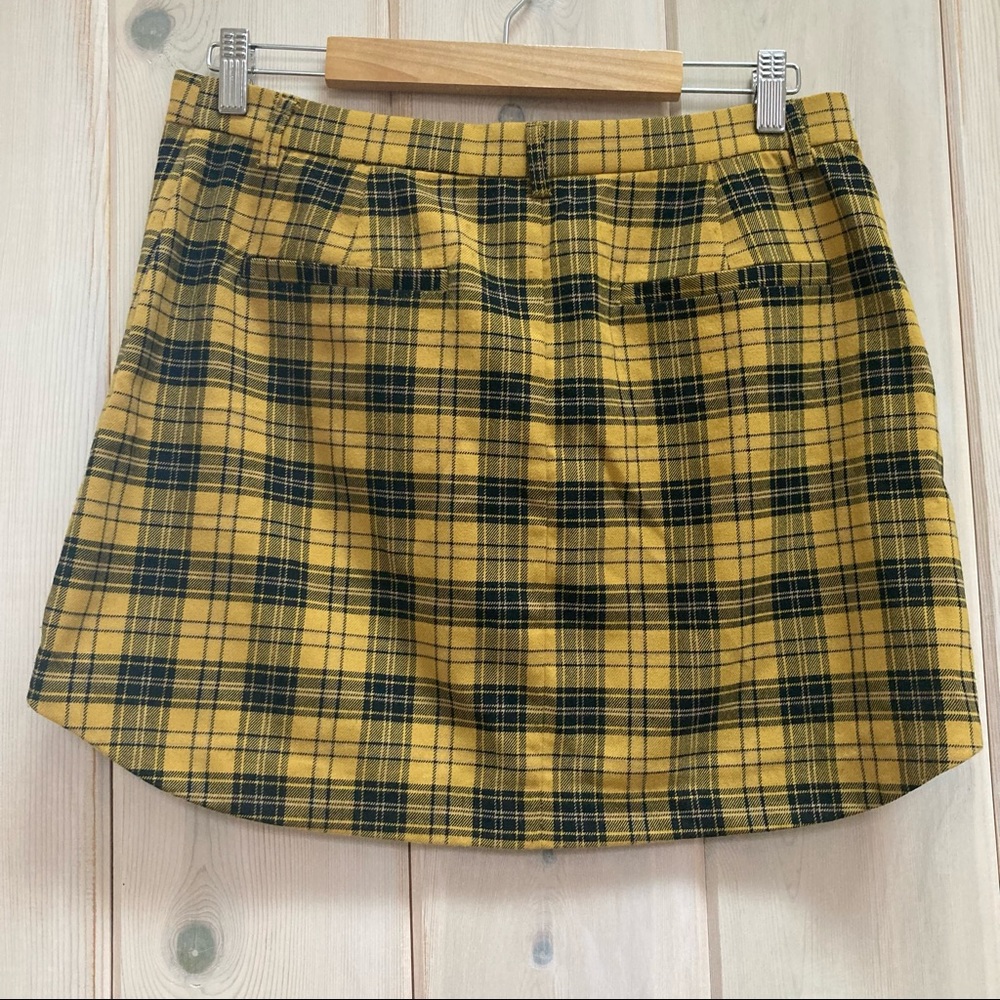 BB Dakota Yellow and Black Plaid Mini Skirt - Picture 10 of 10